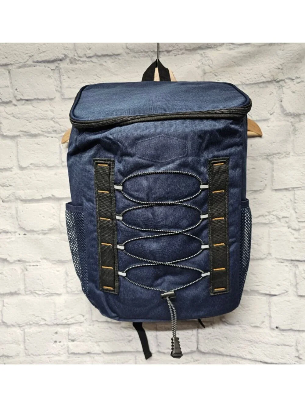 New Blue Black 40 Can Insluated Zip Pocket Side Water Bottle 8 Hour Backpack